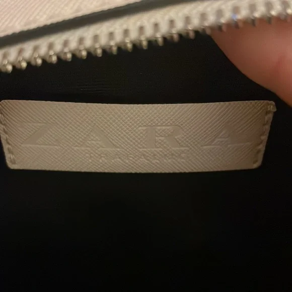 Zara Round Crossbody Bag - Picture 7 of 7